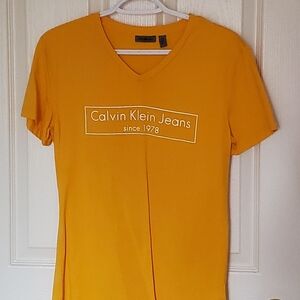 Calvin Klein Yellow Short Sleeve Tee